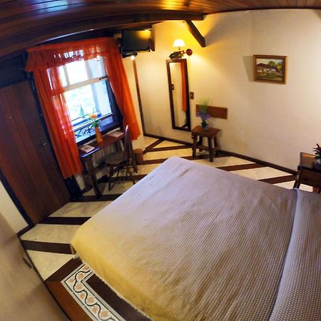 Pousada Monte Imperial เปโตรโปลิส ภายนอก รูปภาพ